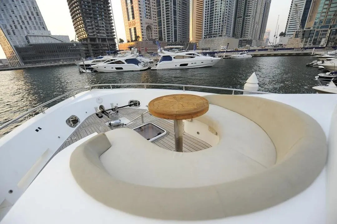 105ft | Super Yacht with Jacuzzi