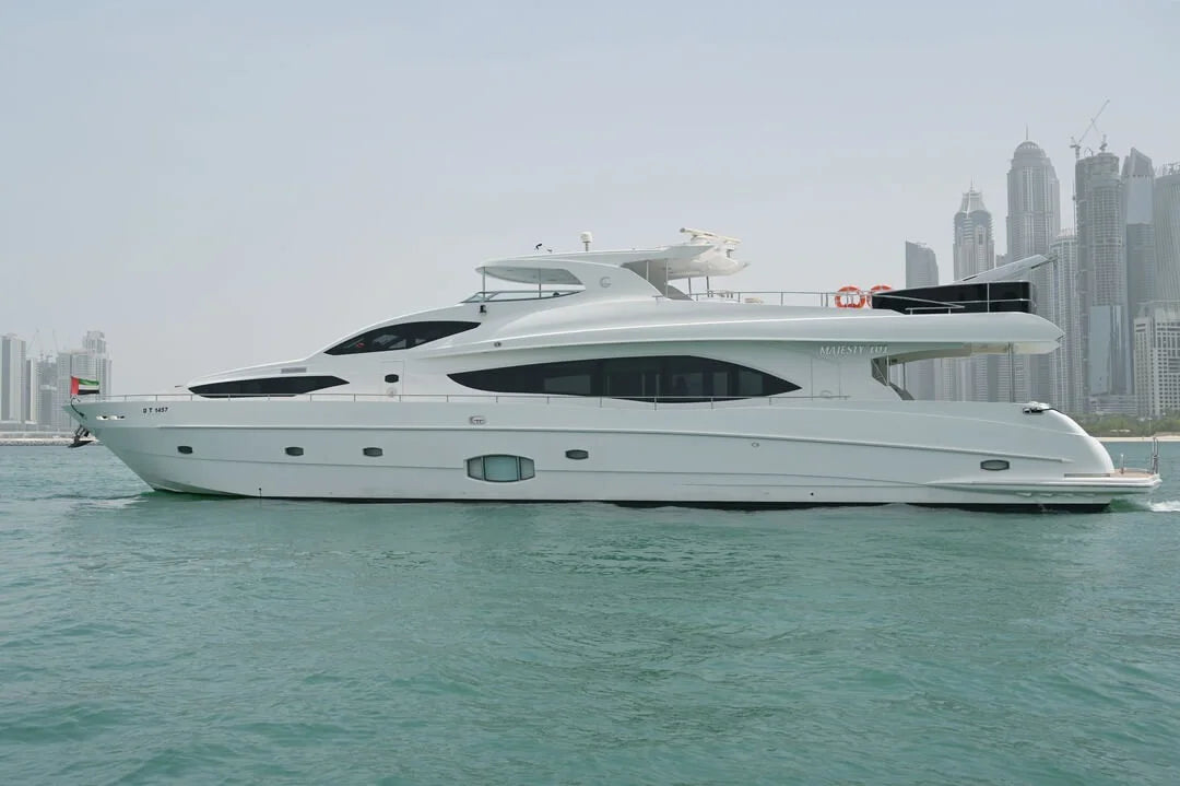 105ft | Super Yacht with Jacuzzi