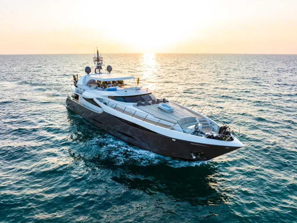 TANYA 108 Party Flybridge
