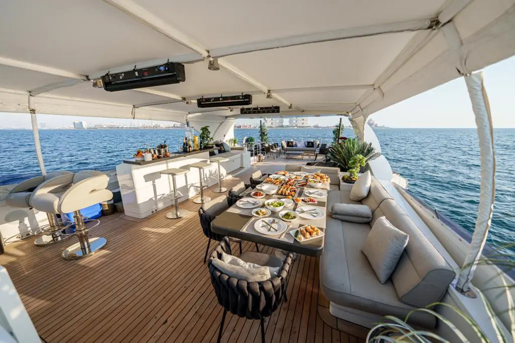 TANYA 108 Party Flybridge