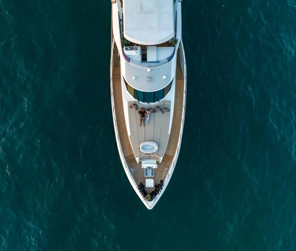 TANYA 108 Party Flybridge