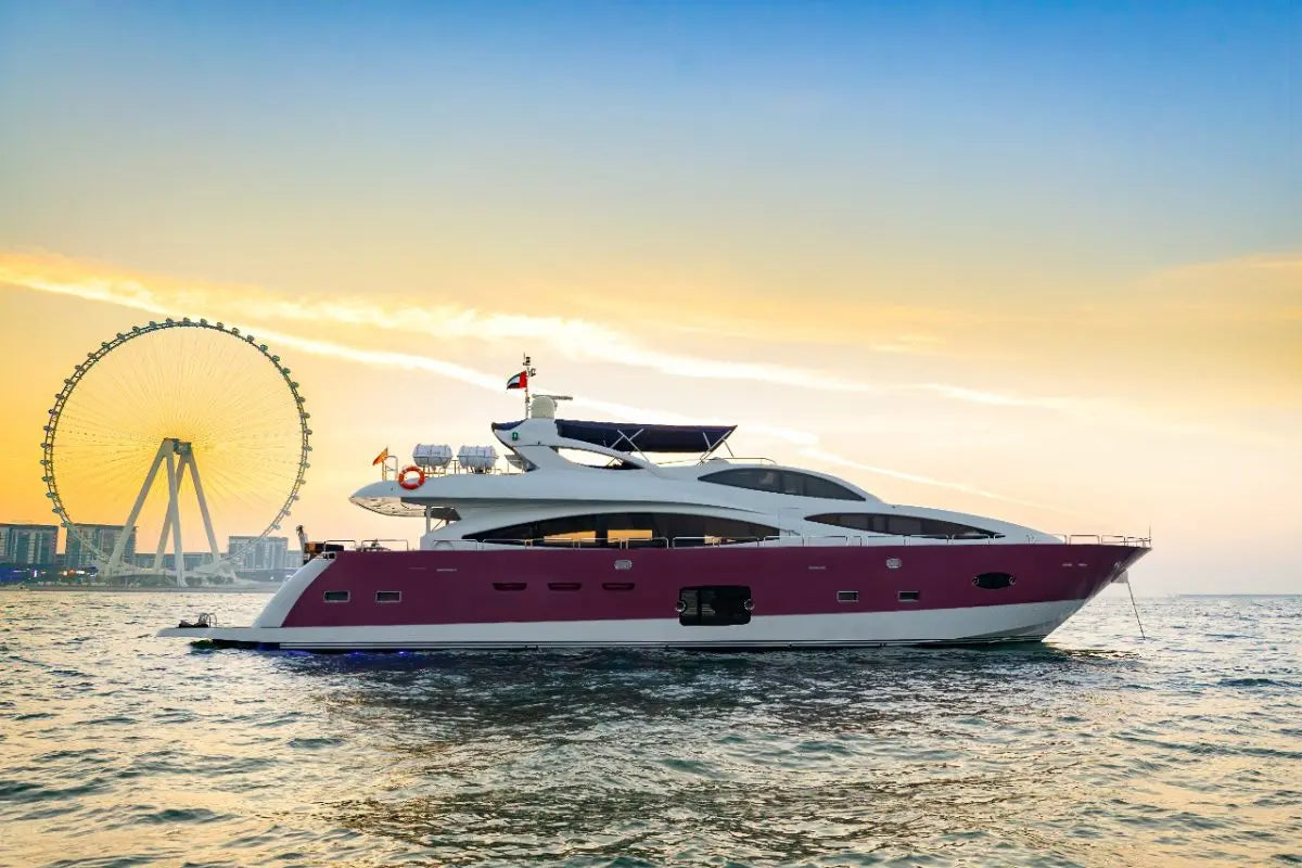 110ft | CB Marine with Jacuzzi