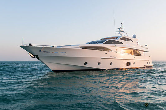 124ft | Super Yacht with Jacuzzi
