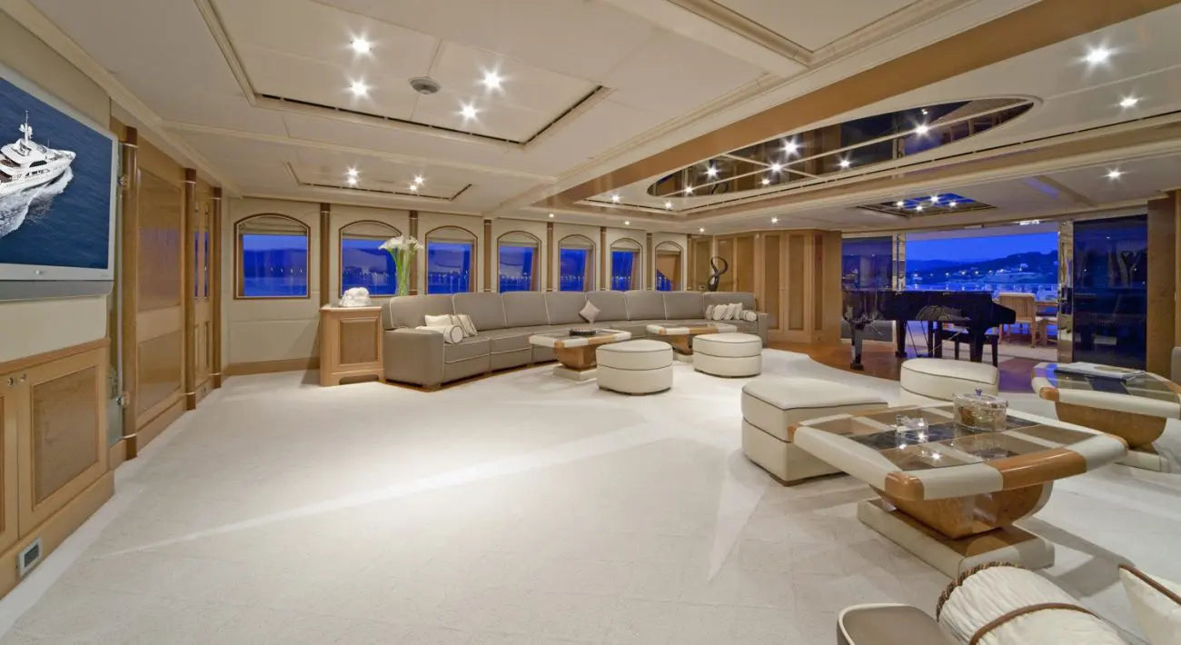 164ft VIP Mega Yacht Jacuzzi