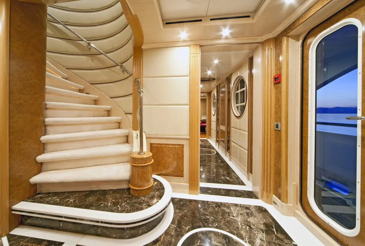164ft VIP Mega Yacht Jacuzzi