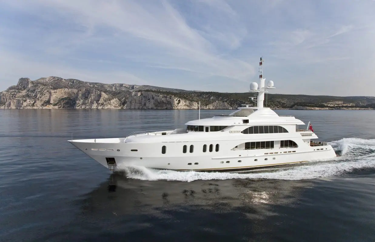 164ft VIP Mega Yacht Jacuzzi