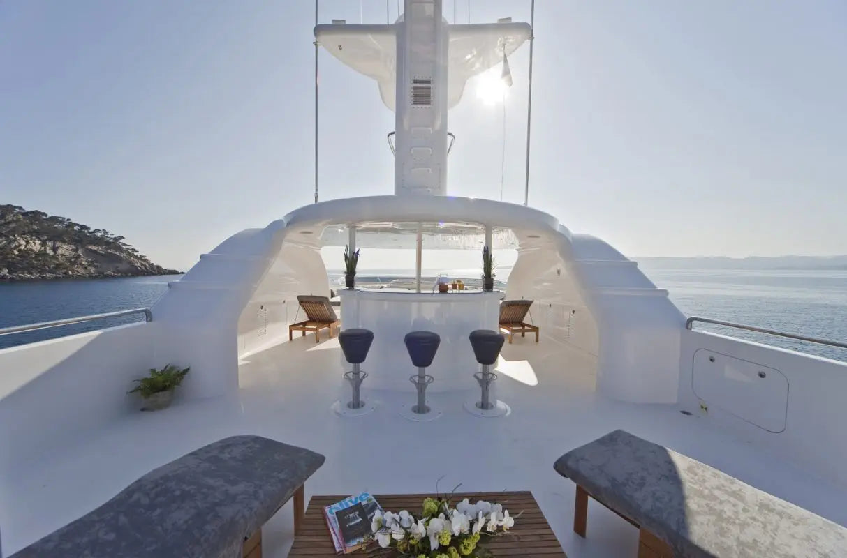 164ft VIP Mega Yacht Jacuzzi