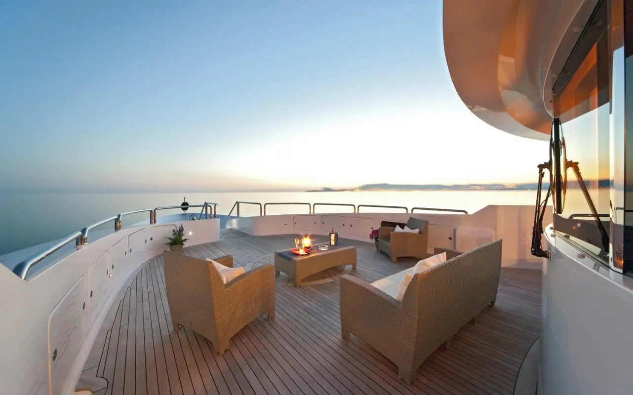 164ft VIP Mega Yacht Jacuzzi