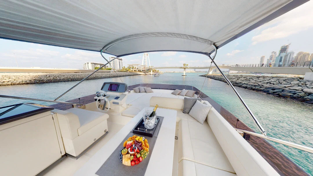 70ft | 2020 Ferretti 670