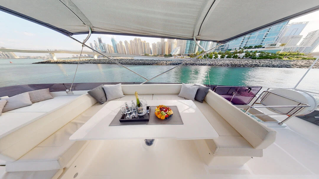 70ft | 2020 Ferretti 670