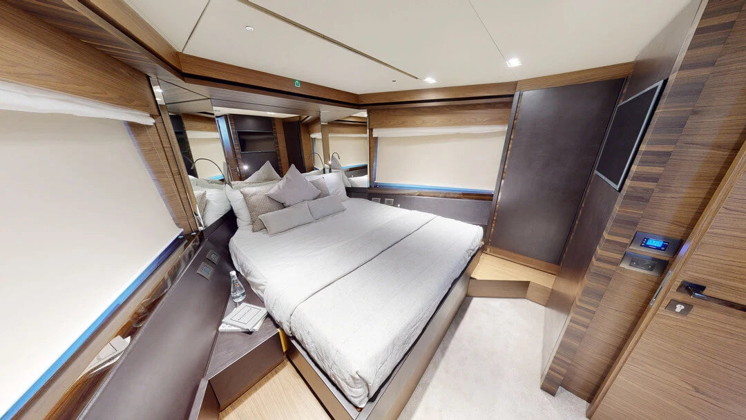 70ft | 2020 Ferretti 670