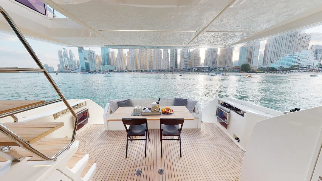 70ft | 2020 Ferretti 670