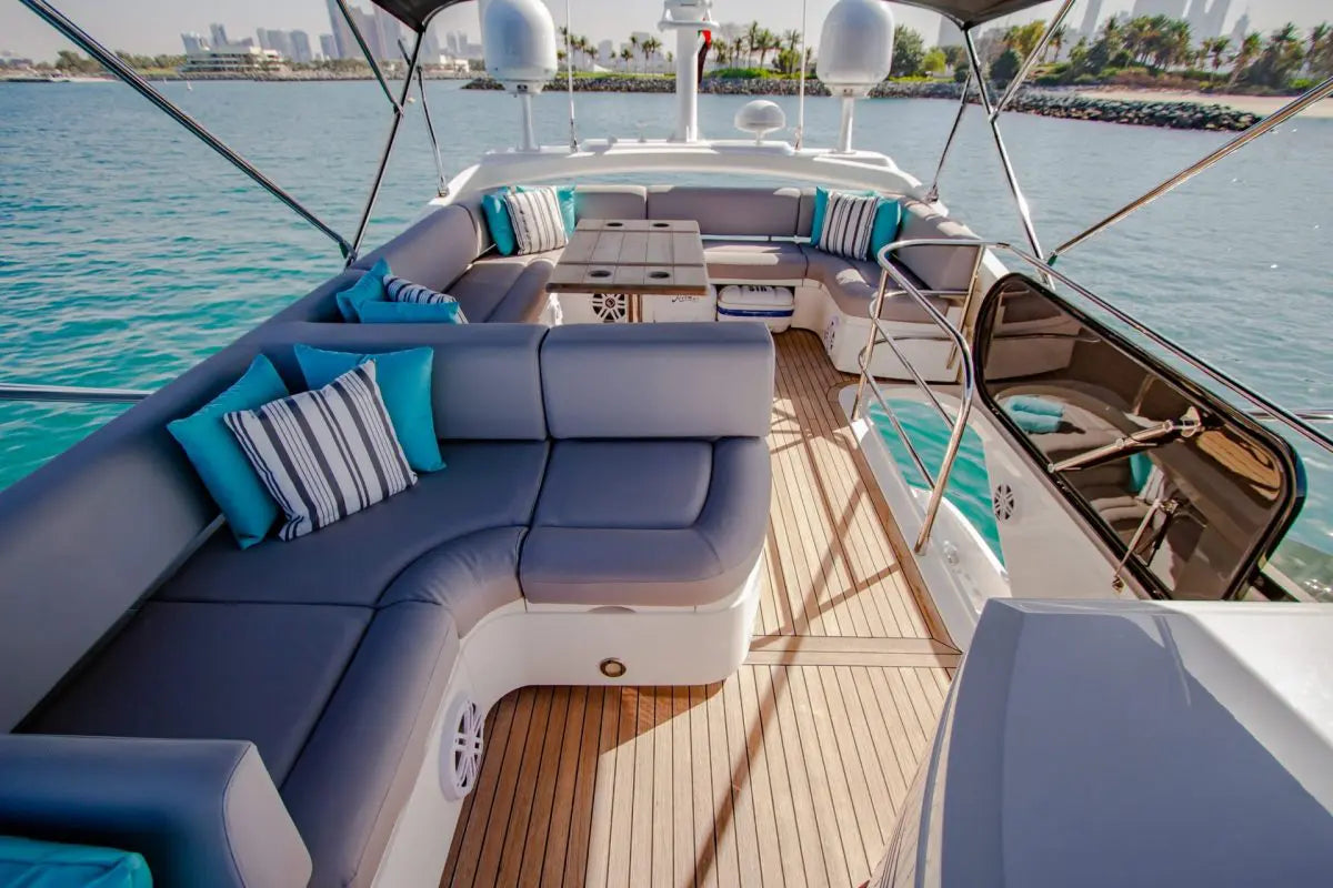 108ft | Sunseeker Predator with Jacuzzi