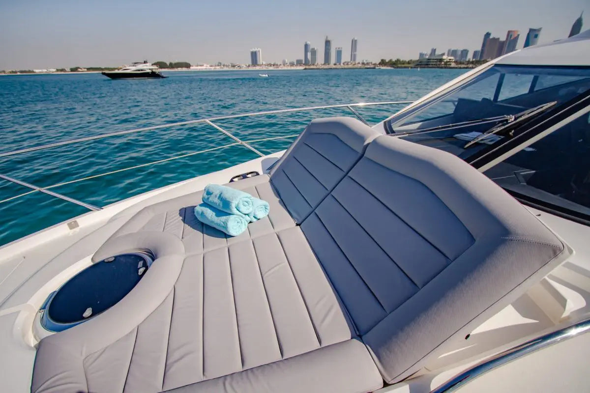 108ft | Sunseeker Predator with Jacuzzi