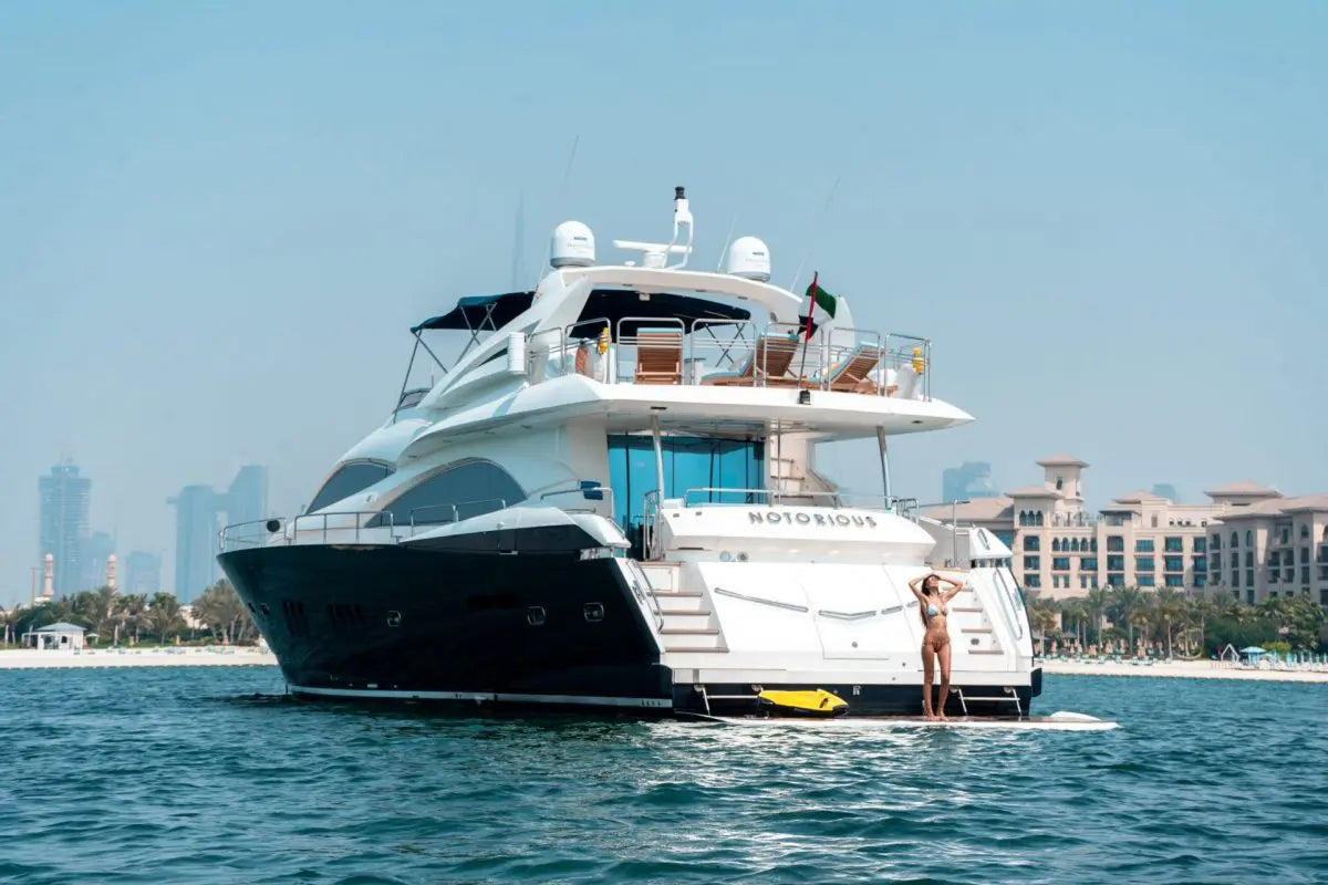 90ft | Sunseeker 90 Flybridge