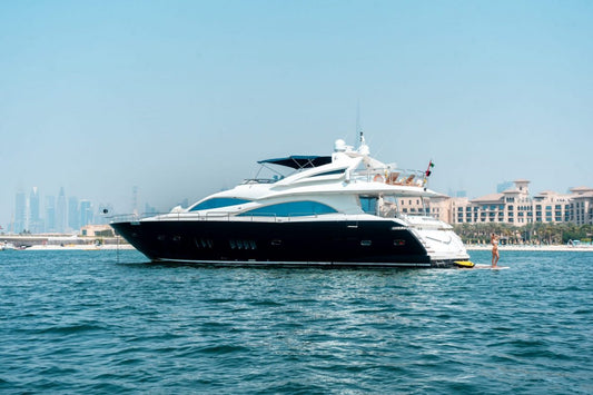 90ft | Sunseeker 90 Flybridge