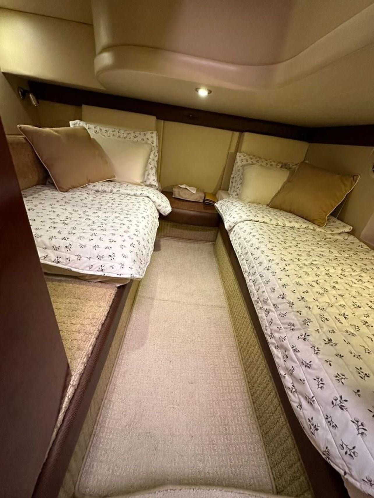 43ft Meridian Luxury Yacht
