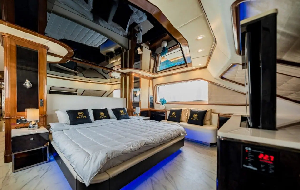 110ft | Benetti Trideck VIP