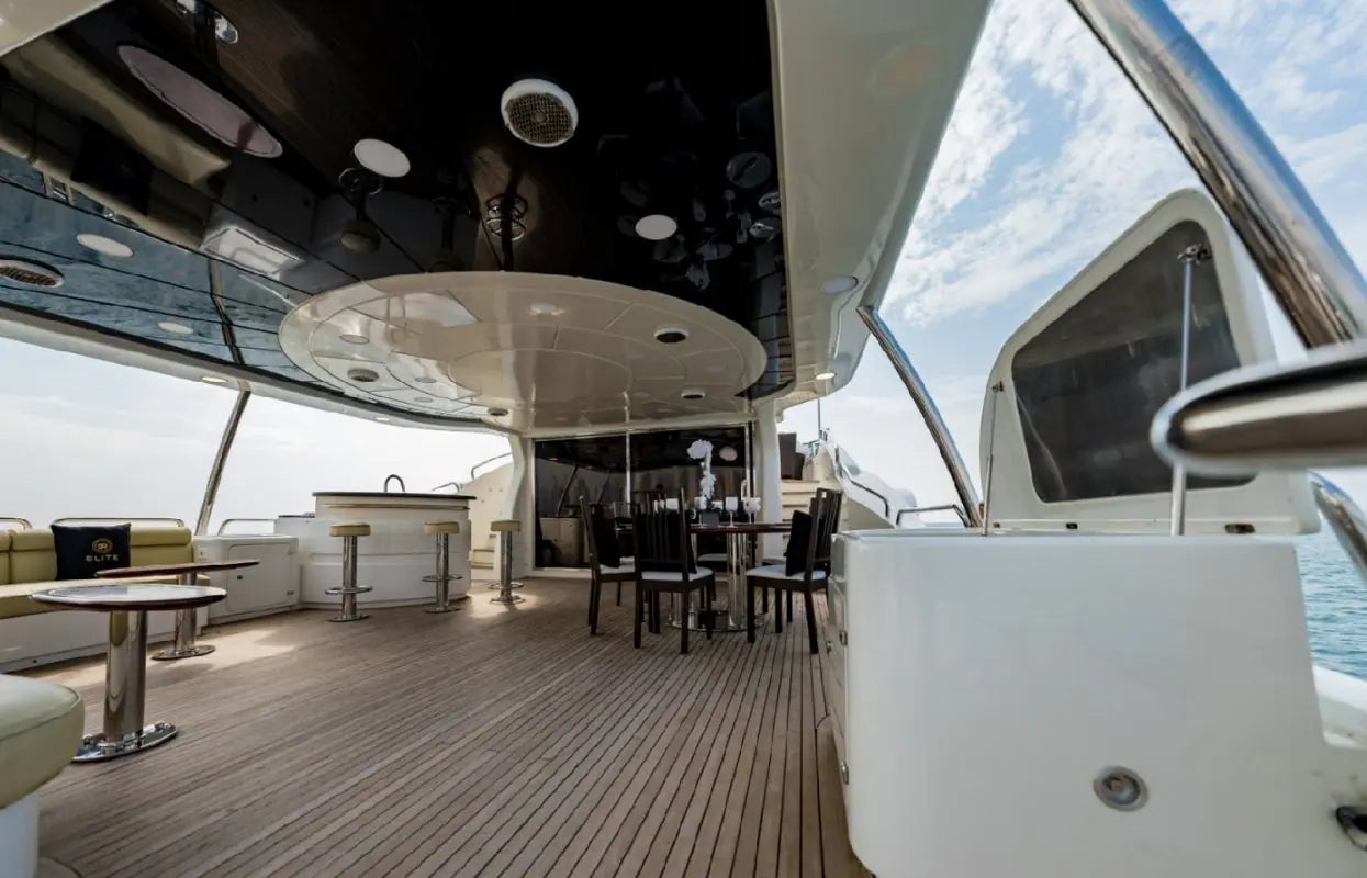 110ft | Benetti Trideck VIP