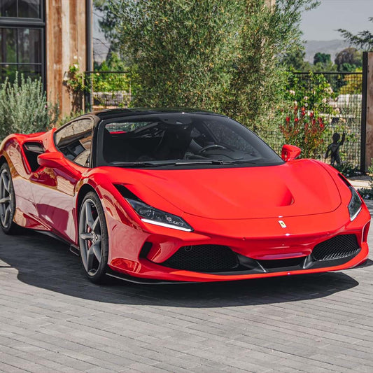 Ferrari F8 Tributo – Red/Black Top