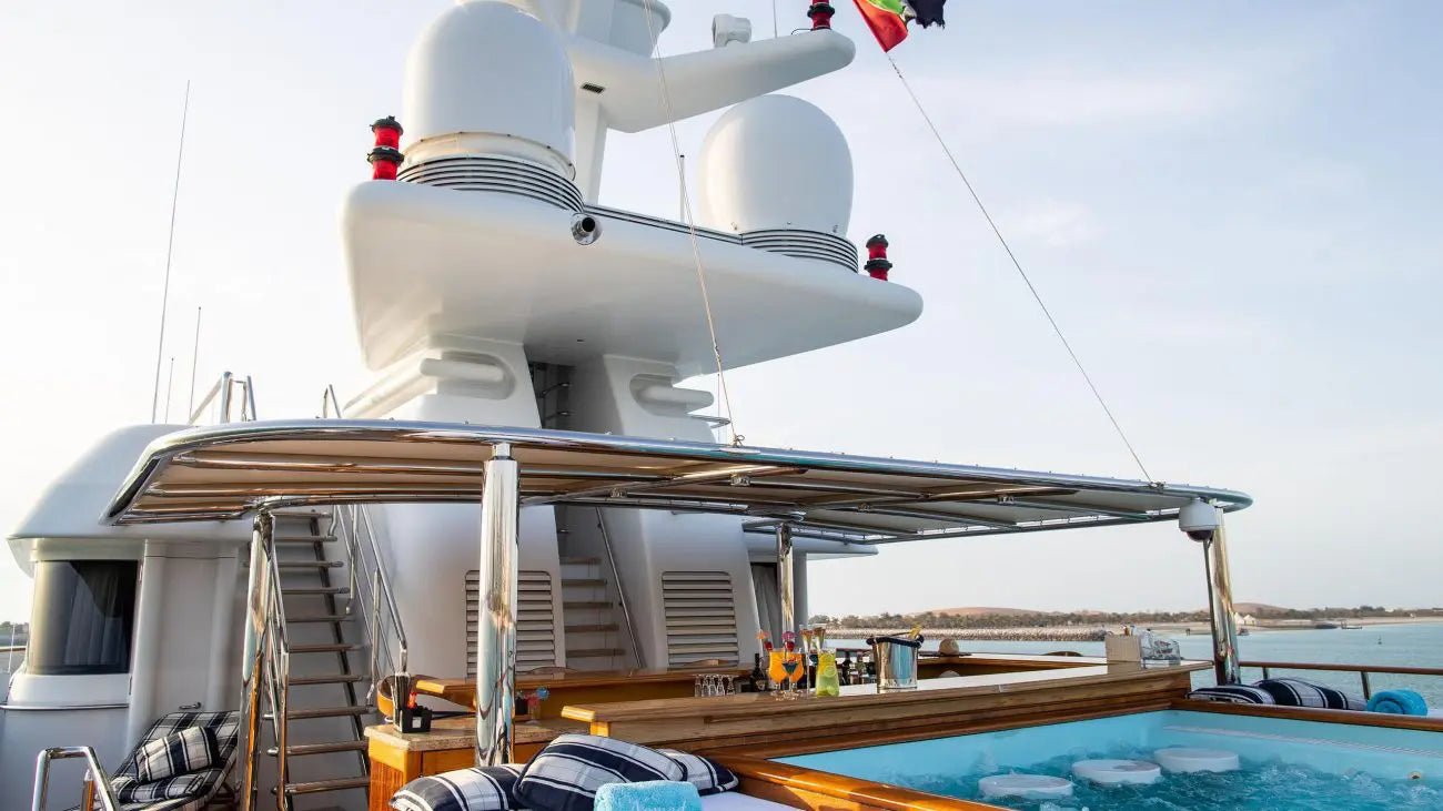 228 FT Oceanfast Nomad