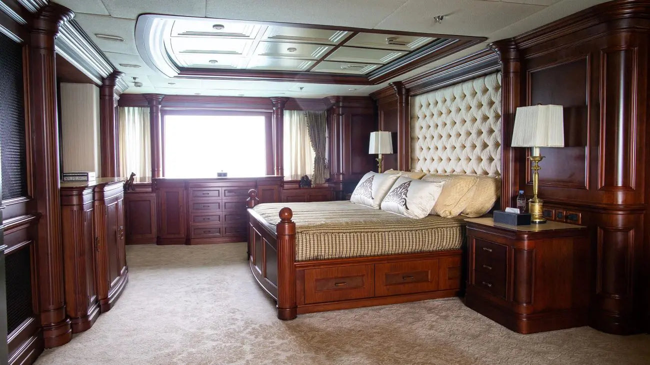 228 FT Oceanfast Nomad