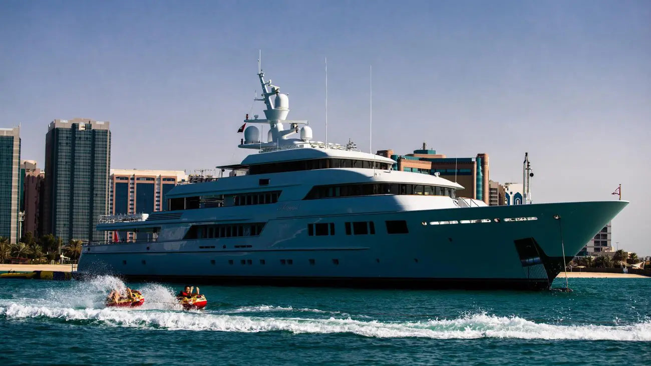 228 FT Oceanfast Nomad