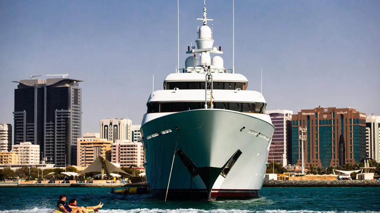 228 FT Oceanfast Nomad