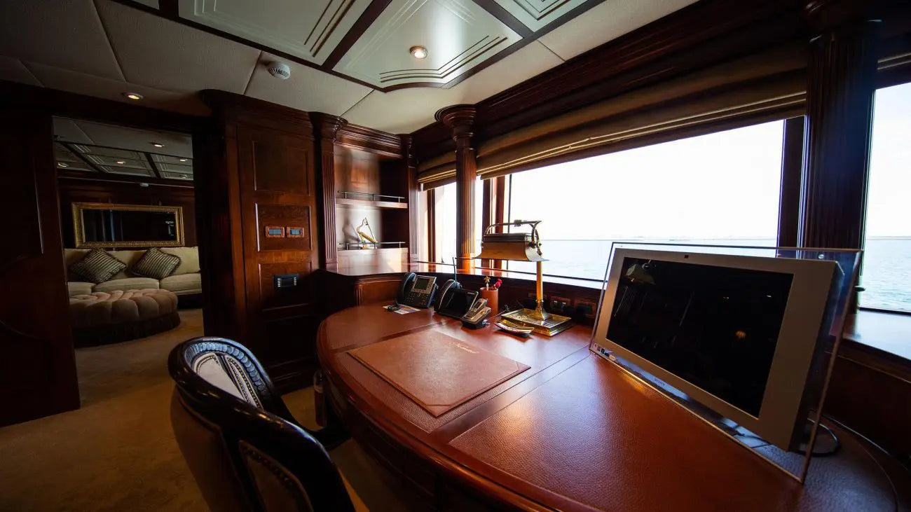 228 FT Oceanfast Nomad