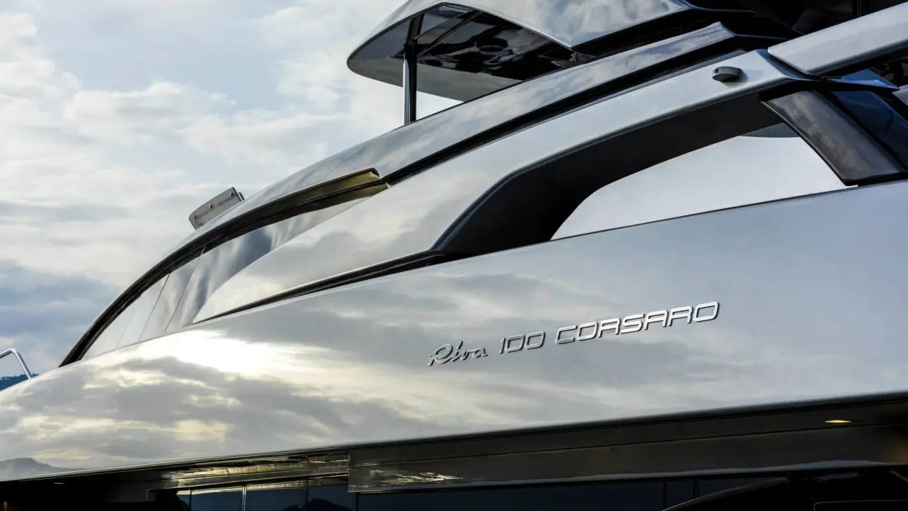 Riva 100 Corsaro VIP