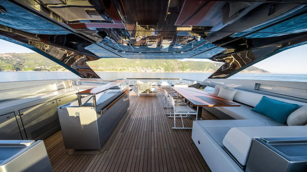 Riva 100 Corsaro VIP