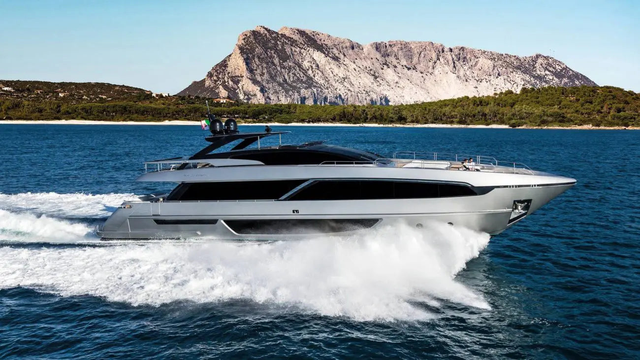 Riva 100 Corsaro VIP