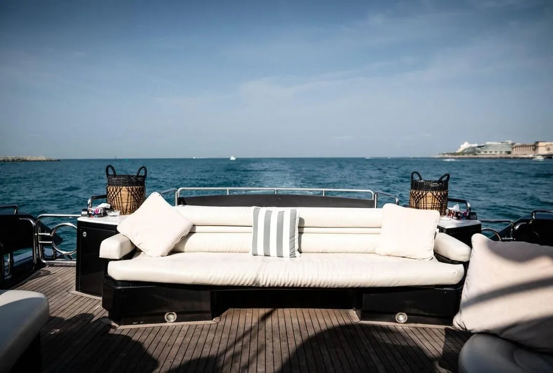 Sunseeker Black Predator 95