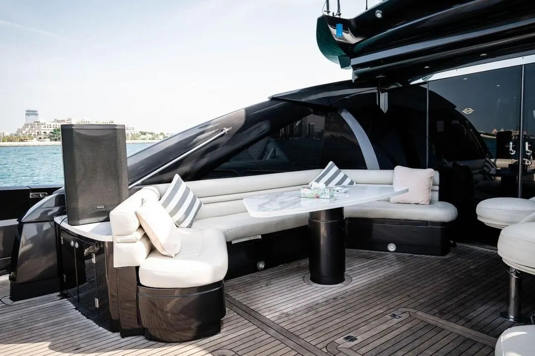 Sunseeker Black Predator 95