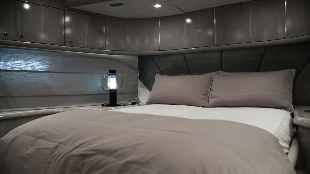 Sunseeker Black Predator 95