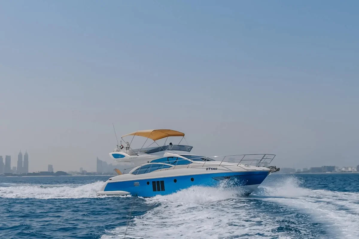 50ft | Azimut Flybridge