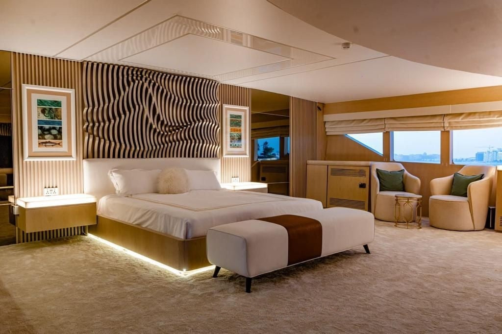 175ft | Baronesse VIP Event Yacht