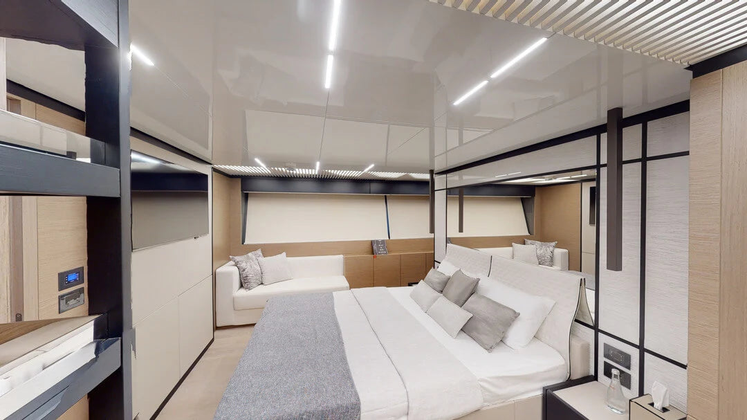 80ft | 2020 Ferretti 780