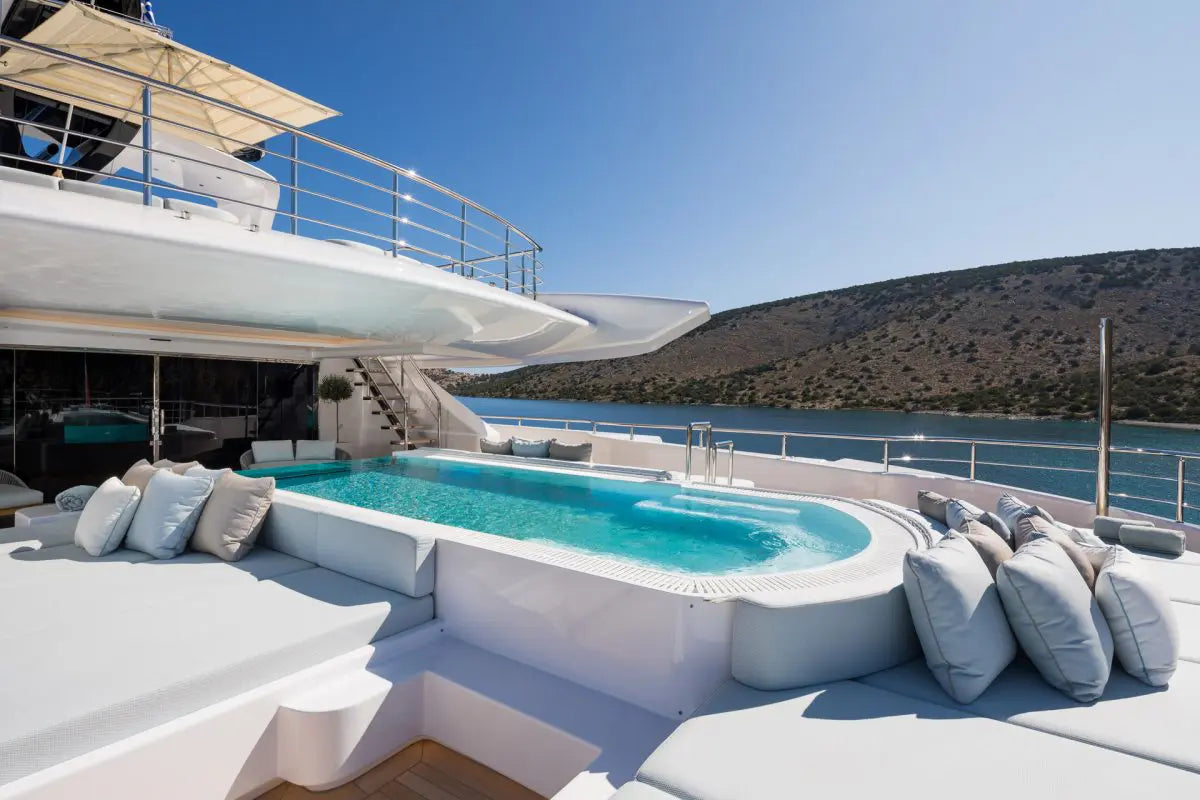 O´PARI VVIP Mega Yacht