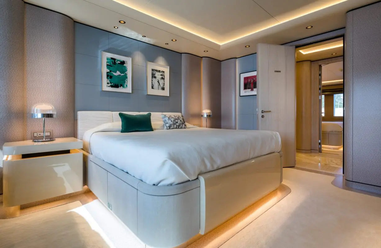 O´PARI VVIP Mega Yacht