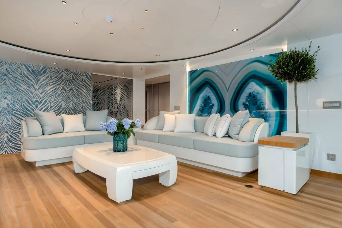 O´PARI VVIP Mega Yacht
