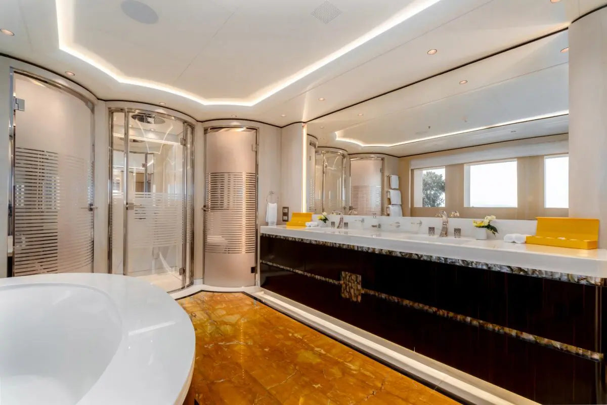 O´PARI VVIP Mega Yacht