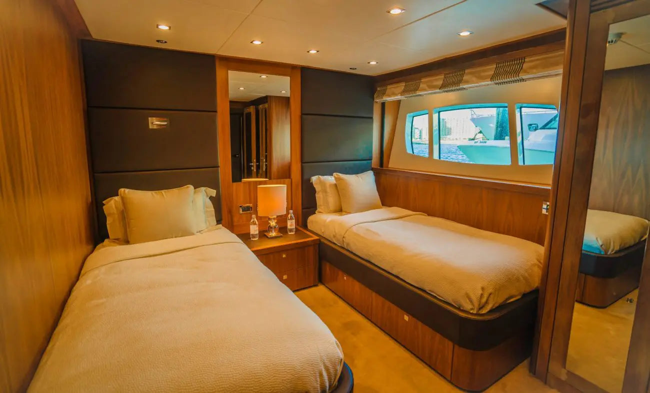Sunseeker 131 VIP Jacuzzi